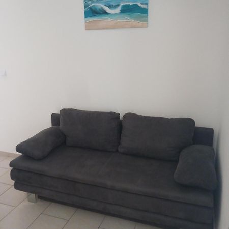 Apartmani Petra Примоштен Экстерьер фото